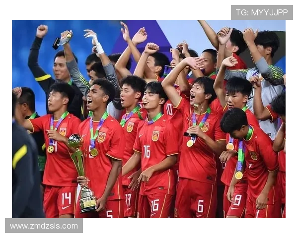 中国足球队备战亚洲杯 聚焦年轻球员崛起与战术革新